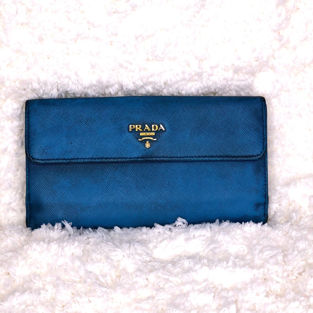 🔥SALE🔥 PRADA Long Wallet